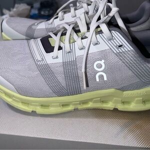 On cloud Men's Athletic Shoes in Gray and Lime